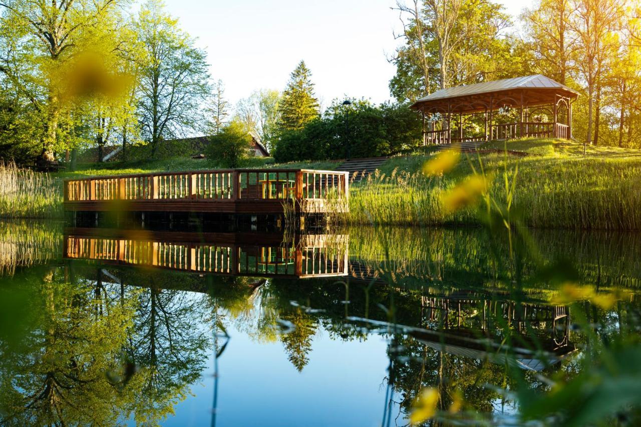 Jaunmoku Palace Complex Hotel Tume Kültér fotó
